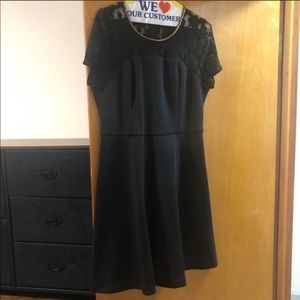 Jessica Simpson black lace dress
